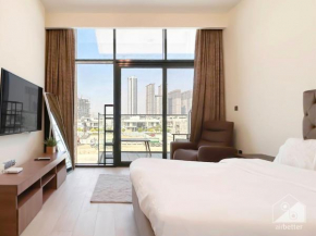 Azizi Riviera Studio Balcony & Comfort in Meydan
